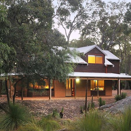 Woodstone Goanna Cottage Dunsborough Exterior photo